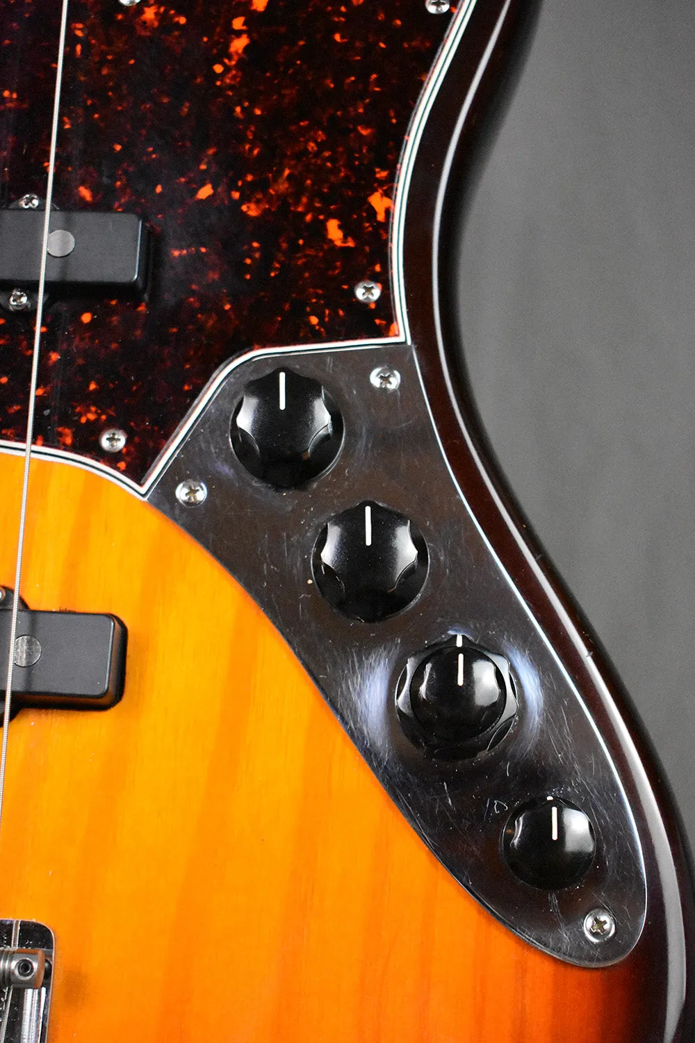 1996 Fender American Deluxe Jazz Bass